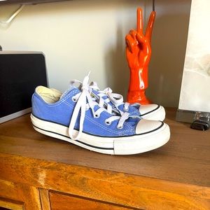 Cornflower blue converse men sz4 wmn 6